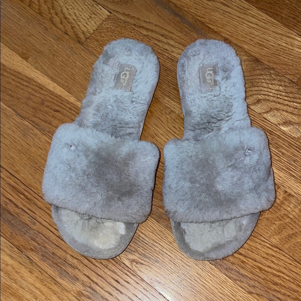 UGG Soft Gray Fluffy Slides